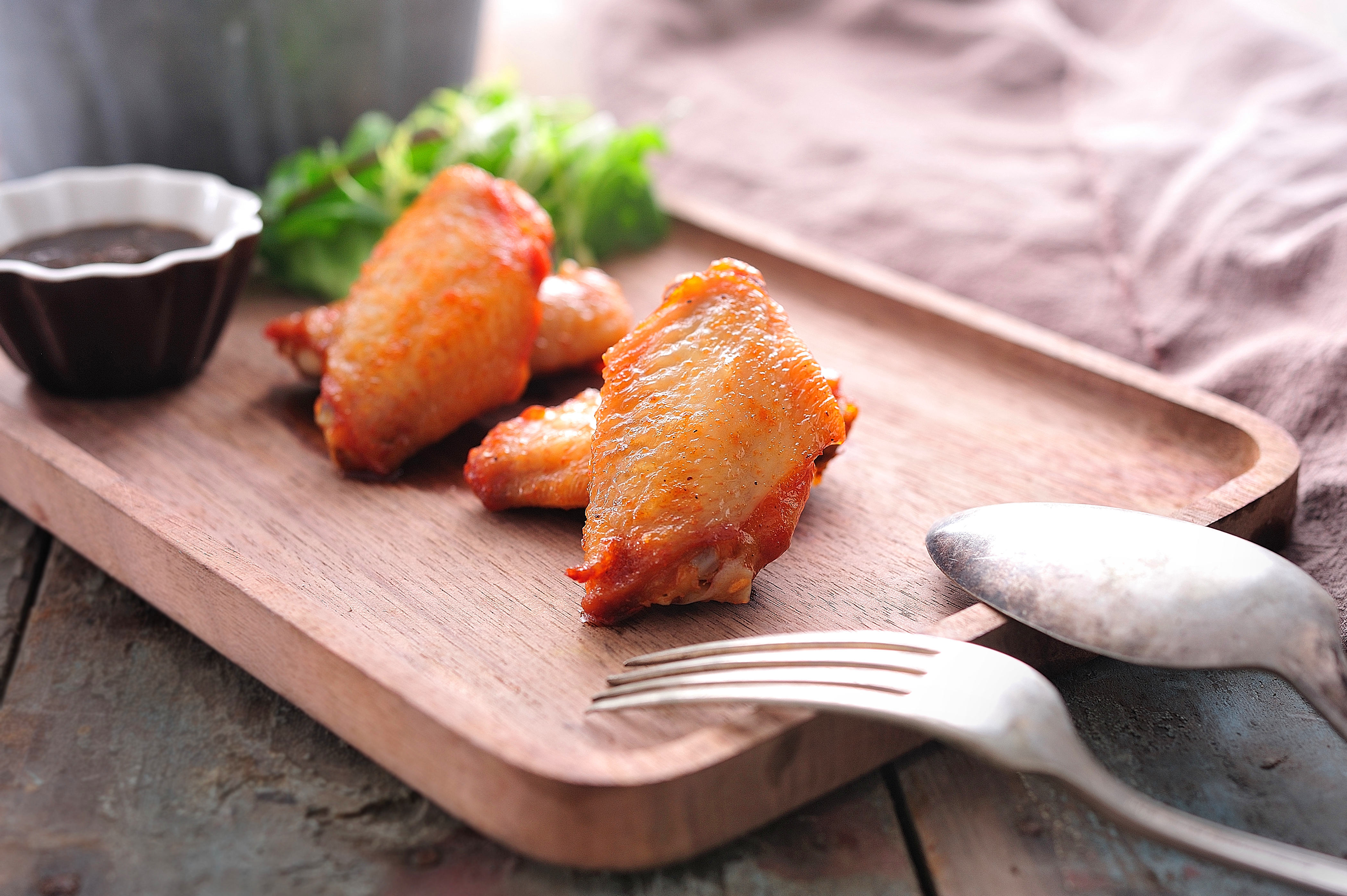 政策：引导电商主体到乡村布局；350vip浦京集团发展：加码“熟食化”战略